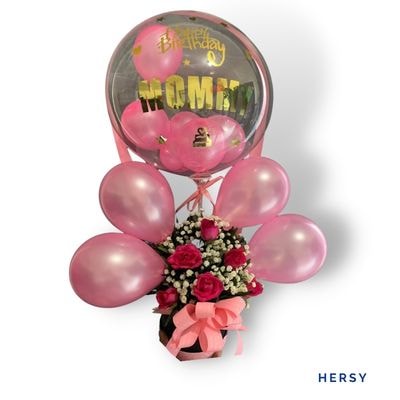 Hersy: Elegant bubble balloon paired with fresh roses, creating a romantic and charming gift for birthdays, anniversaries, and special surprises.