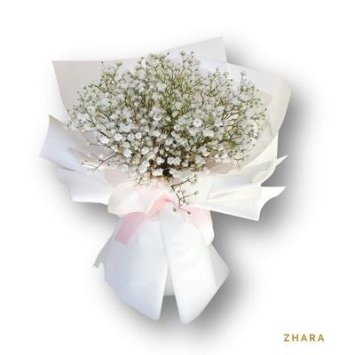 Zhara: Fresh gypsophila blooms arranged beautifully, perfect for expressing sweet sentiments, celebrating moments, and brightening someone’s day.